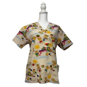 ADAR UNIFORMS All-Over Bears On Beach Print Nursing Medical Scrub Top Women’s Sm